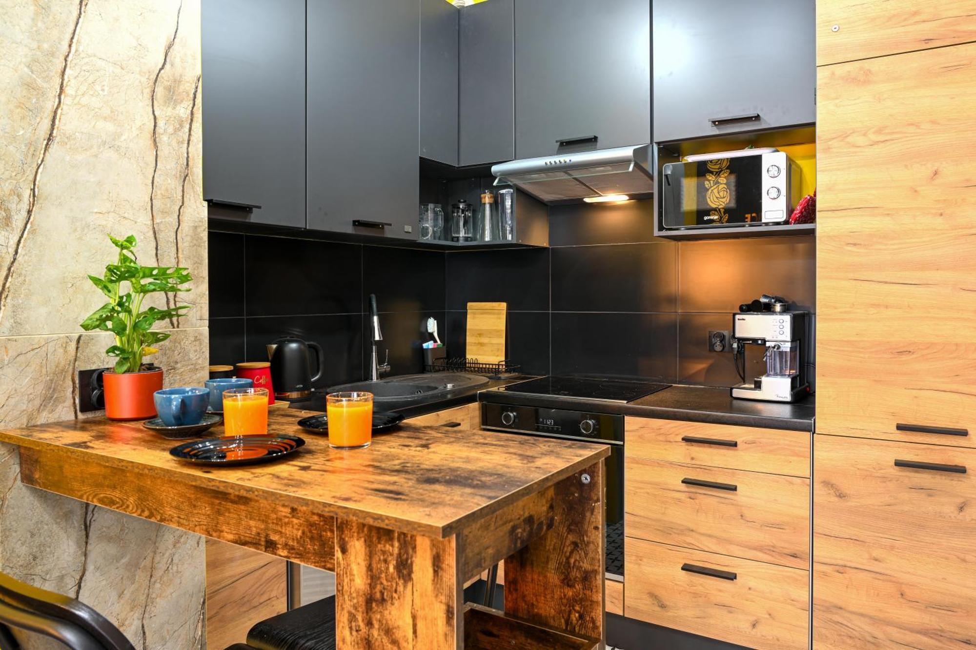 Industrial Kato Apartment *